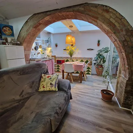 Ca La Teia Apartment *